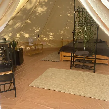 Glamping-dimbo Luxusní stan Krynica-Zdrój