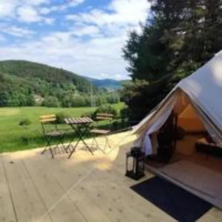 Glamping-dimbo Luxusní stan Krynica-Zdrój