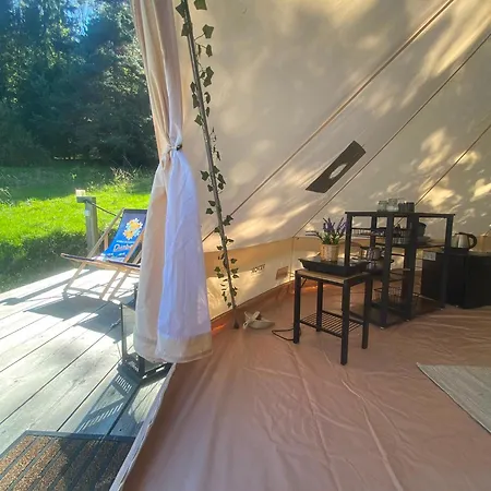 Glamping-dimbo Luxusní stan *